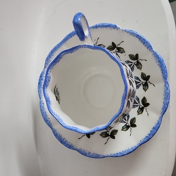 Vintage ROSINA Bone China, Made in England Cup and Saucer - Picture 7 of 7